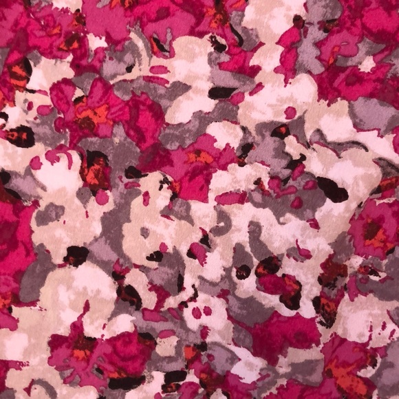 Floral Forever 21 maxi dress, size small - Picture 5 of 6